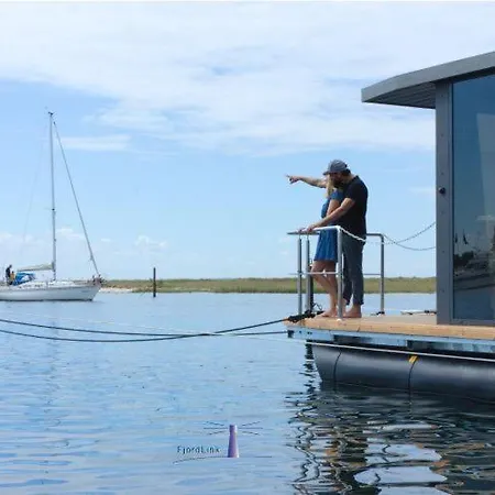 Hausboot Fjord Auriga Mit Biosauna In Apartment